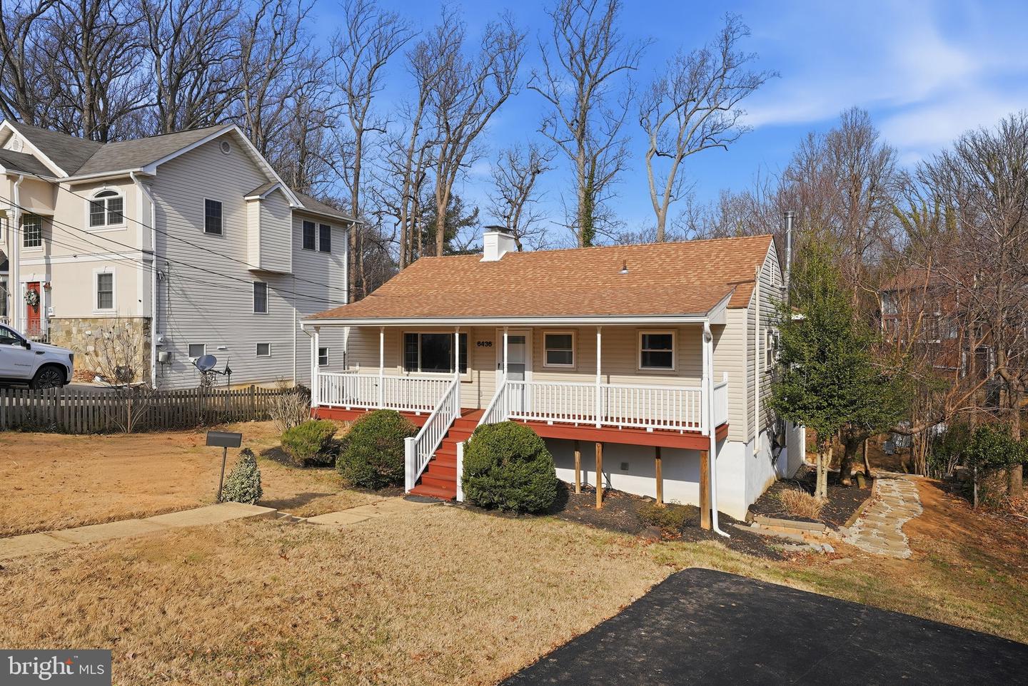 6436 MAPLEWOOD DR, FALLS CHURCH, Virginia 22041, 4 Bedrooms Bedrooms, ,2 BathroomsBathrooms,Residential,For sale,6436 MAPLEWOOD DR,VAFX2282830 MLS # VAFX2282830