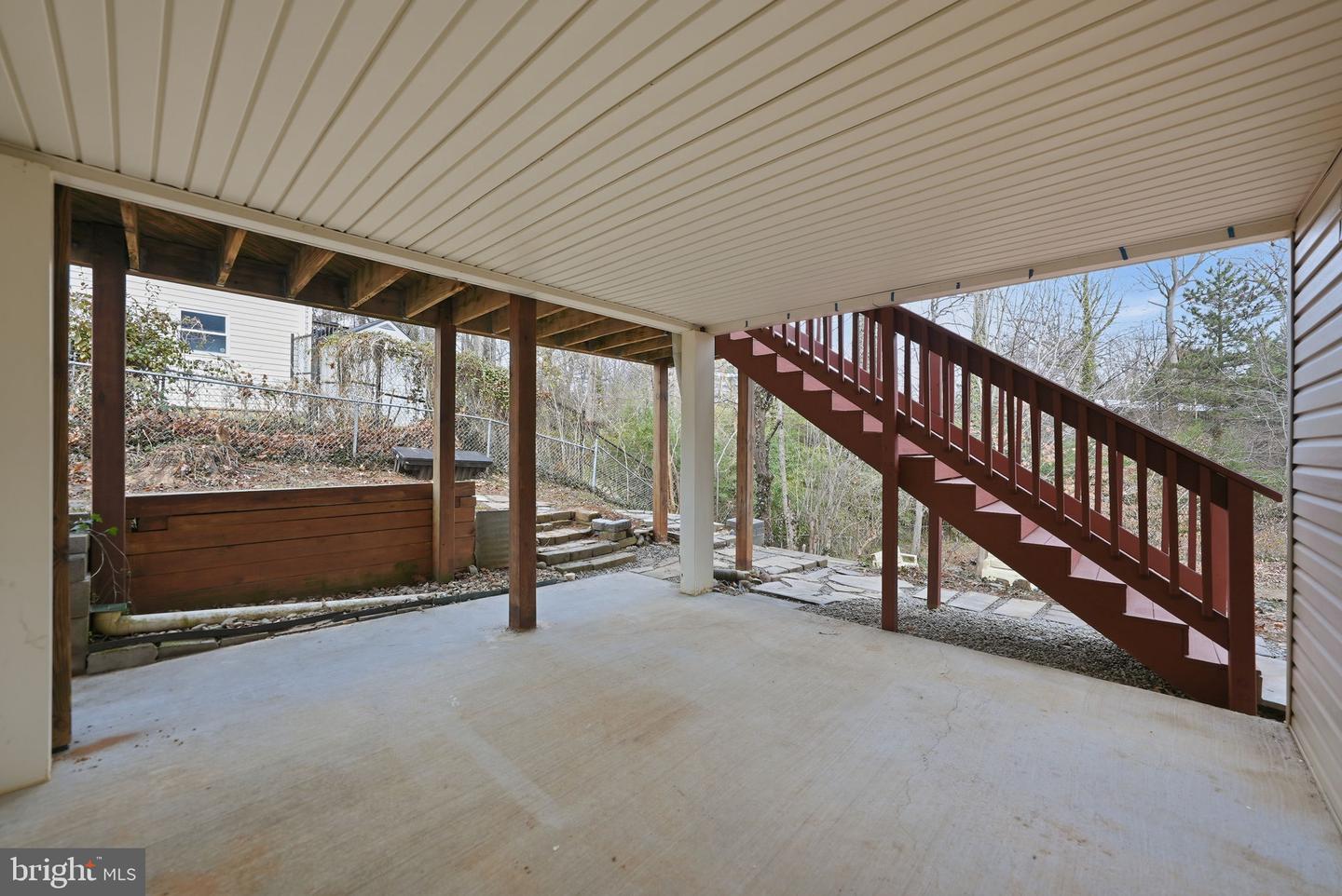 6436 MAPLEWOOD DR, FALLS CHURCH, Virginia 22041, 4 Bedrooms Bedrooms, ,2 BathroomsBathrooms,Residential,For sale,6436 MAPLEWOOD DR,VAFX2282830 MLS # VAFX2282830