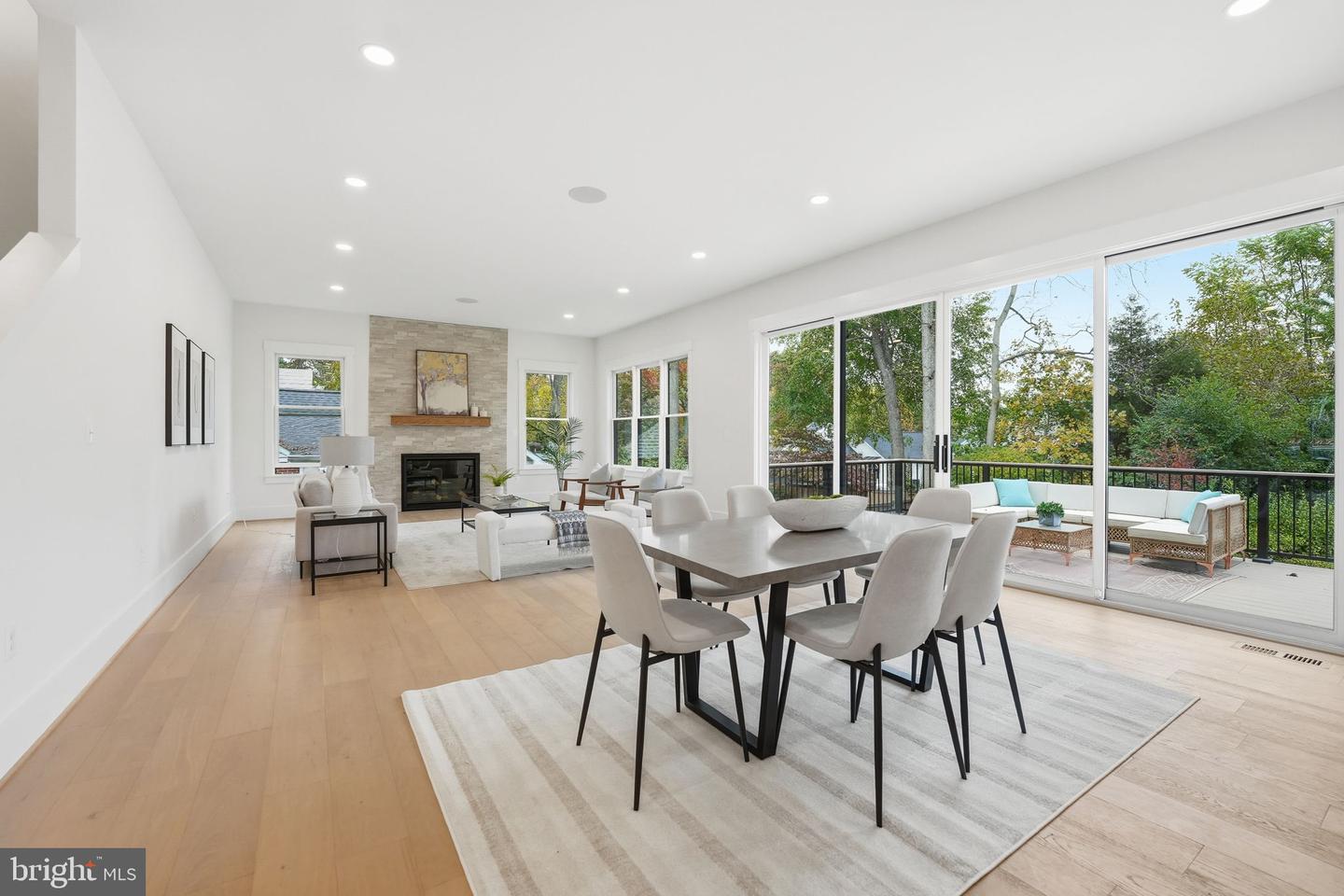 7228 ALLAN AVE, FALLS CHURCH, Virginia 22046, 6 Bedrooms Bedrooms, ,6 BathroomsBathrooms,Residential,For sale,7228 ALLAN AVE,VAFX2282986 MLS # VAFX2282986