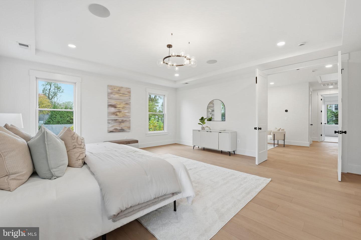 7228 ALLAN AVE, FALLS CHURCH, Virginia 22046, 6 Bedrooms Bedrooms, ,6 BathroomsBathrooms,Residential,For sale,7228 ALLAN AVE,VAFX2282986 MLS # VAFX2282986