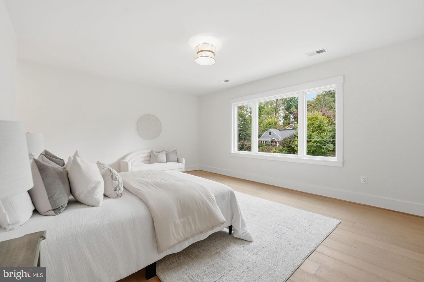 7228 ALLAN AVE, FALLS CHURCH, Virginia 22046, 6 Bedrooms Bedrooms, ,6 BathroomsBathrooms,Residential,For sale,7228 ALLAN AVE,VAFX2282986 MLS # VAFX2282986