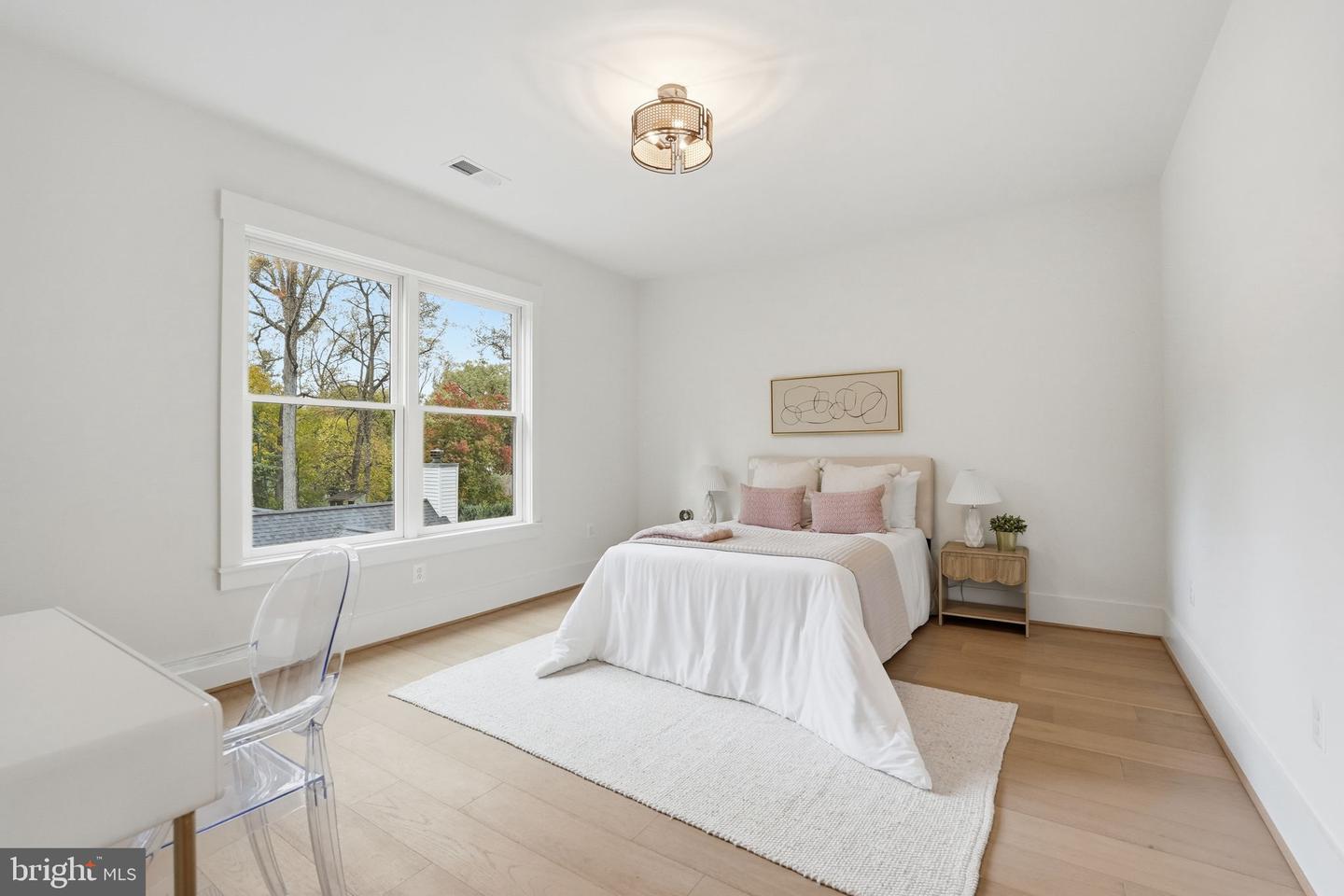 7228 ALLAN AVE, FALLS CHURCH, Virginia 22046, 6 Bedrooms Bedrooms, ,6 BathroomsBathrooms,Residential,For sale,7228 ALLAN AVE,VAFX2282986 MLS # VAFX2282986