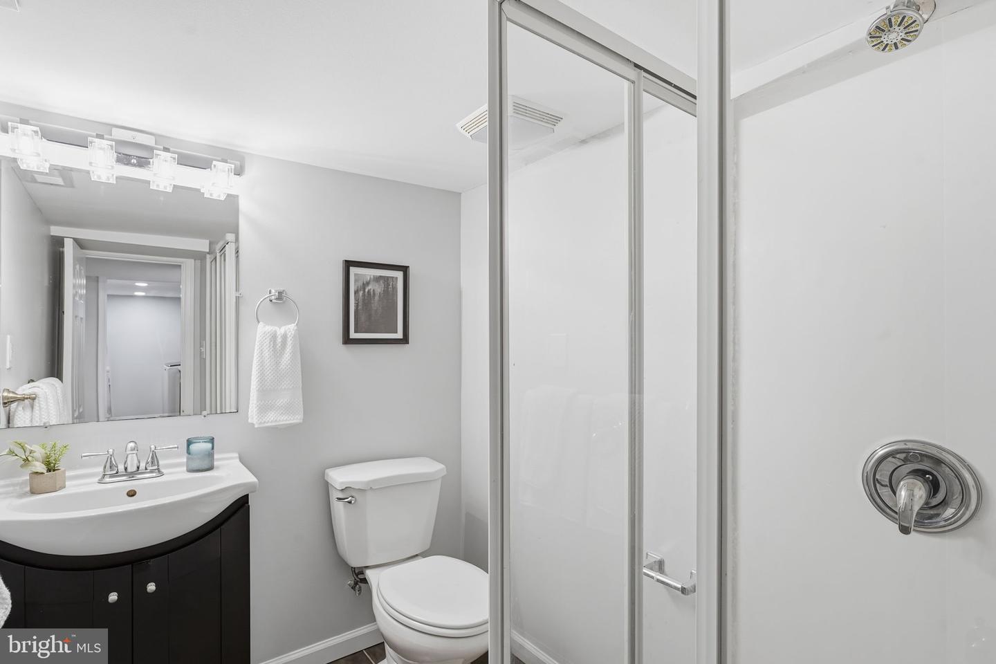 2109 S QUEBEC ST S, ARLINGTON, Virginia 22204, 4 Bedrooms Bedrooms, ,2 BathroomsBathrooms,Residential,For sale,2109 S QUEBEC ST S,VAAR2067172 MLS # VAAR2067172