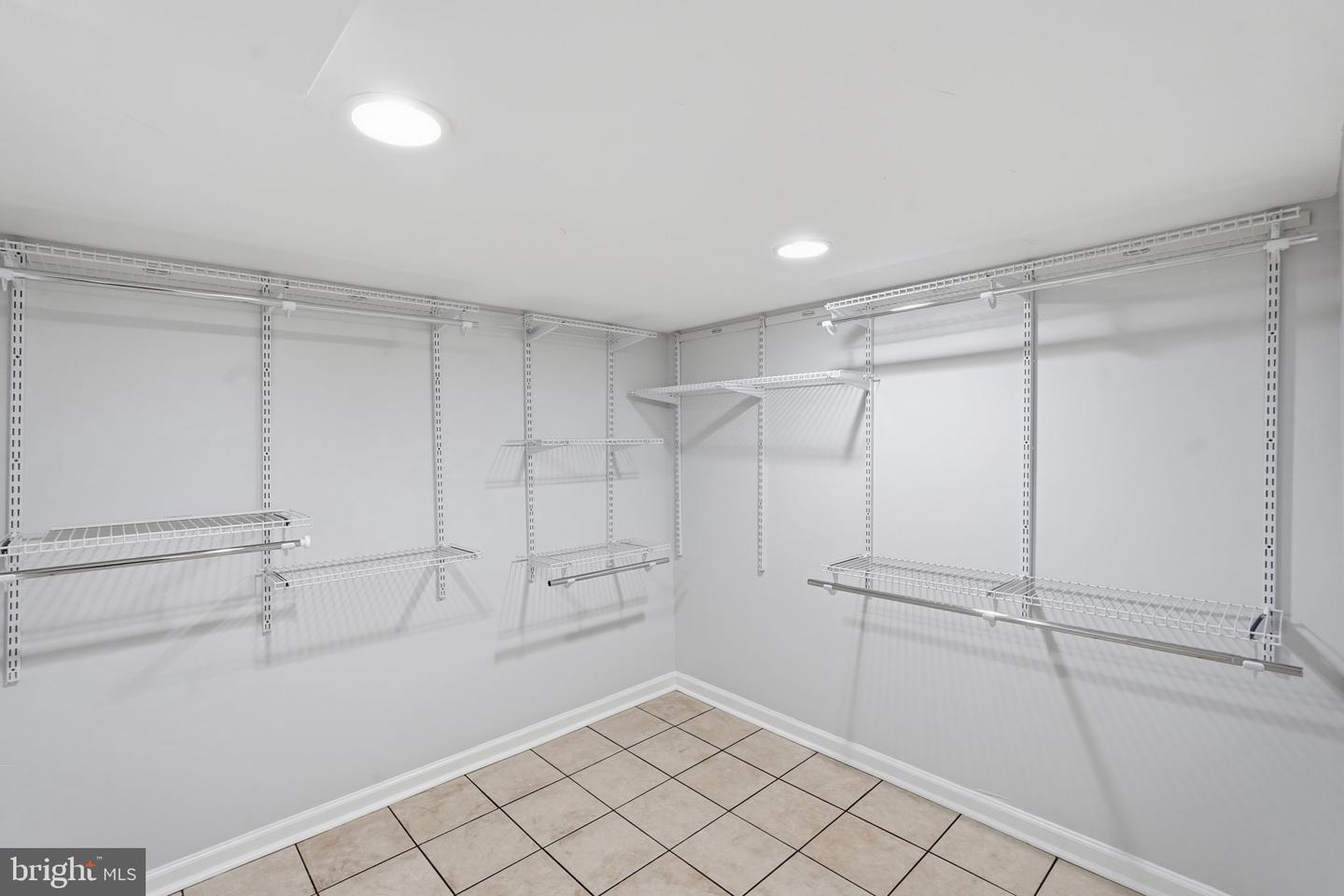 2109 S QUEBEC ST S, ARLINGTON, Virginia 22204, 4 Bedrooms Bedrooms, ,2 BathroomsBathrooms,Residential,For sale,2109 S QUEBEC ST S,VAAR2067172 MLS # VAAR2067172