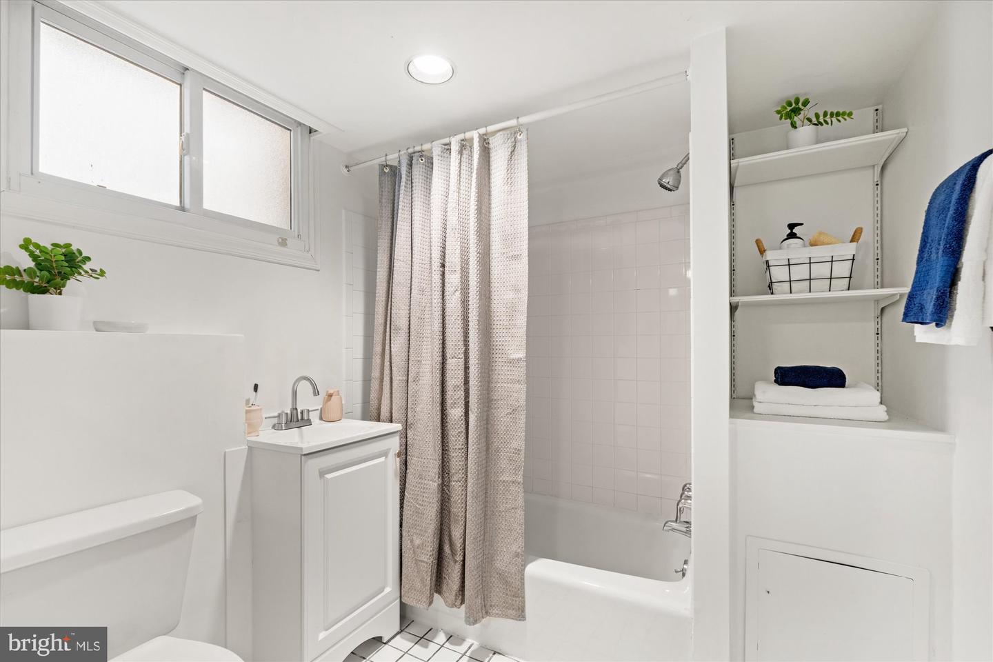 3268 CHESTNUT ST NW, WASHINGTON, District Of Columbia 20015, 4 Bedrooms Bedrooms, ,3 BathroomsBathrooms,Residential,For sale,3268 CHESTNUT ST NW,DCDC2239326 MLS # DCDC2239326 3268 CHESTNUT ST NW, WASHINGTON, District Of Columbia 20015, 4 Bedrooms Bedrooms, ,3 BathroomsBathrooms,Residential,For sale,3268 CHESTNUT ST NW,DCDC2239326 MLS # DCDC2239326