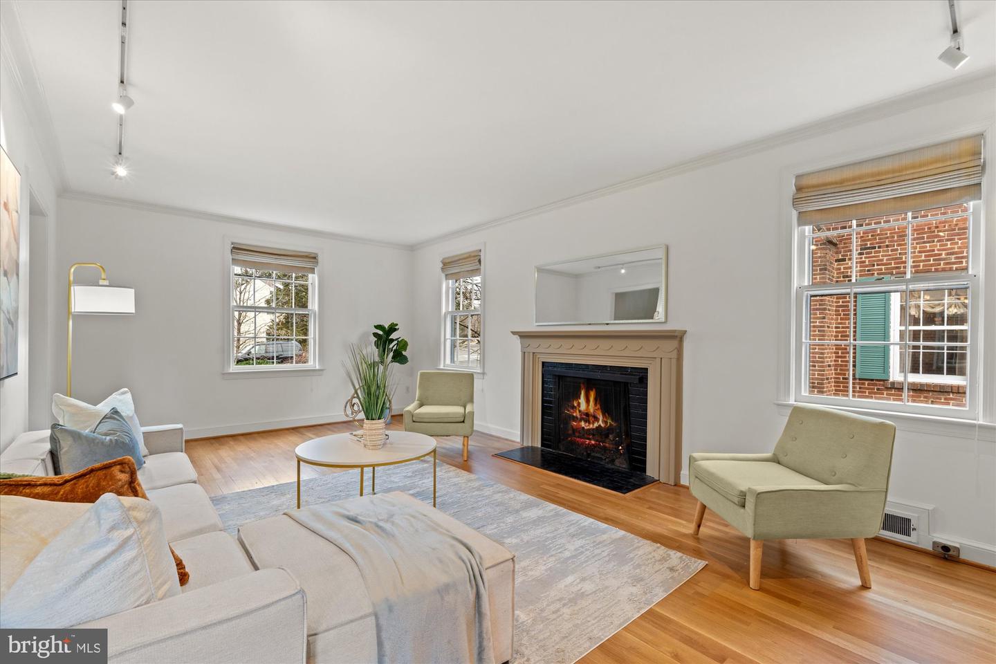 3268 CHESTNUT ST NW, WASHINGTON, District Of Columbia 20015, 4 Bedrooms Bedrooms, ,3 BathroomsBathrooms,Residential,For sale,3268 CHESTNUT ST NW,DCDC2239326 MLS # DCDC2239326 3268 CHESTNUT ST NW, WASHINGTON, District Of Columbia 20015, 4 Bedrooms Bedrooms, ,3 BathroomsBathrooms,Residential,For sale,3268 CHESTNUT ST NW,DCDC2239326 MLS # DCDC2239326