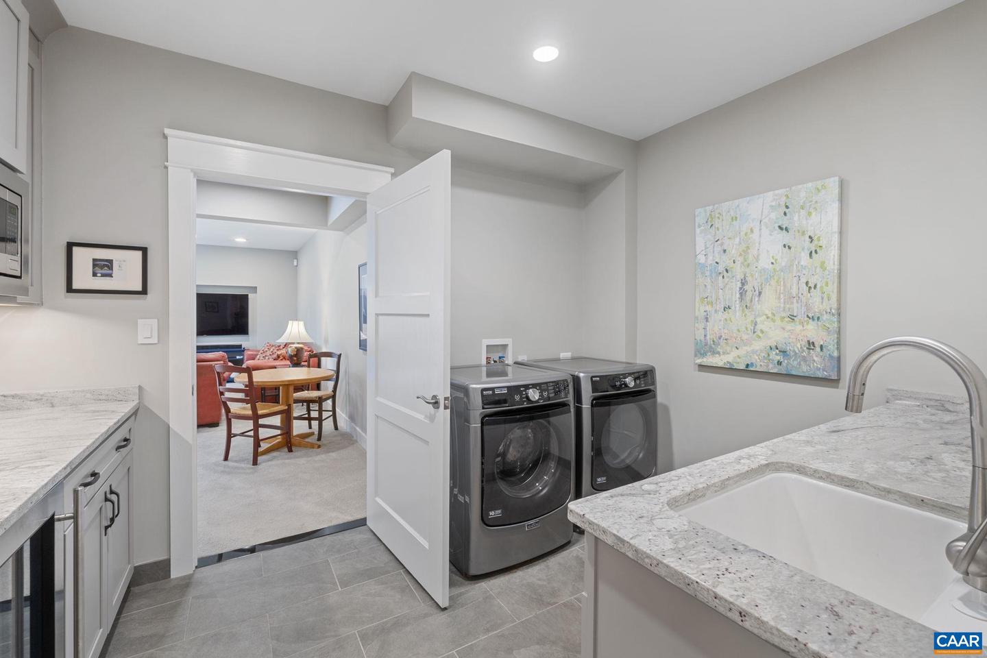 2815 COLA WOODS LN, CHARLOTTESVILLE, Virginia 22901, 5 Bedrooms Bedrooms, ,4 BathroomsBathrooms,Residential,For sale,2815 COLA WOODS LN,672139 MLS # 672139