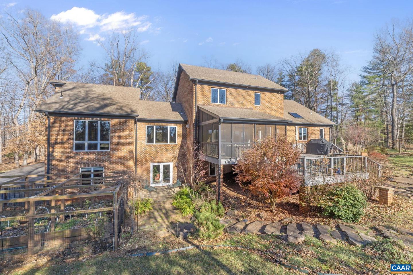 2815 COLA WOODS LN, CHARLOTTESVILLE, Virginia 22901, 5 Bedrooms Bedrooms, ,4 BathroomsBathrooms,Residential,For sale,2815 COLA WOODS LN,672139 MLS # 672139