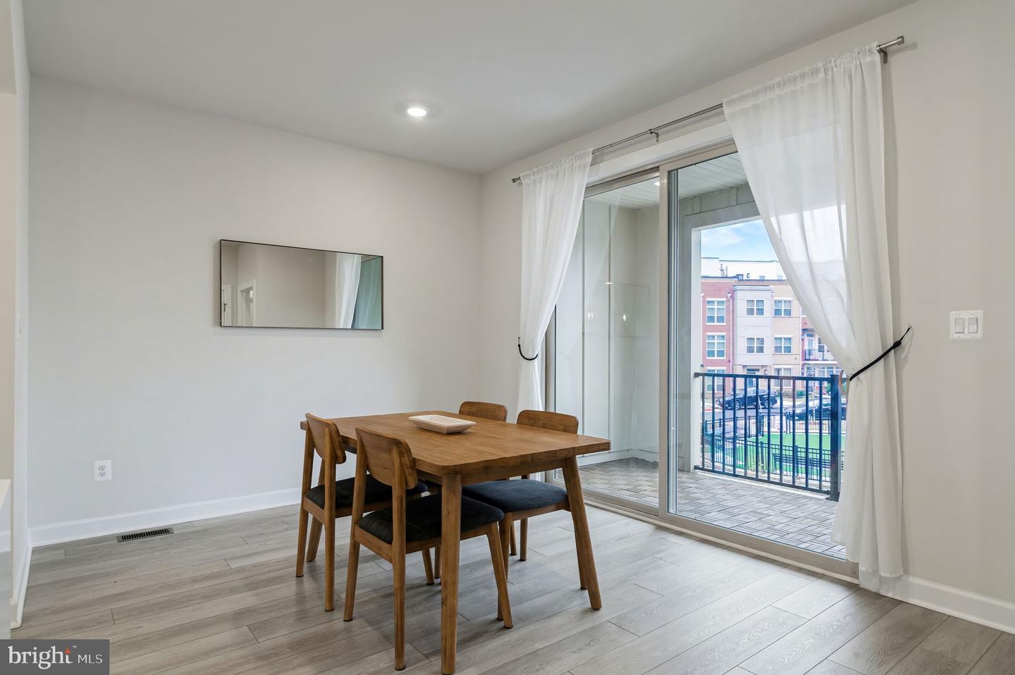 10689 FAIRGROUNDS DR, FAIRFAX, Virginia 22030, 3 Bedrooms Bedrooms, ,2 BathroomsBathrooms,Residential,For sale,10689 FAIRGROUNDS DR,VAFC2007600 MLS # VAFC2007600 10689 FAIRGROUNDS DR, FAIRFAX, Virginia 22030, 3 Bedrooms Bedrooms, ,2 BathroomsBathrooms,Residential,For sale,10689 FAIRGROUNDS DR,VAFC2007600 MLS # VAFC2007600