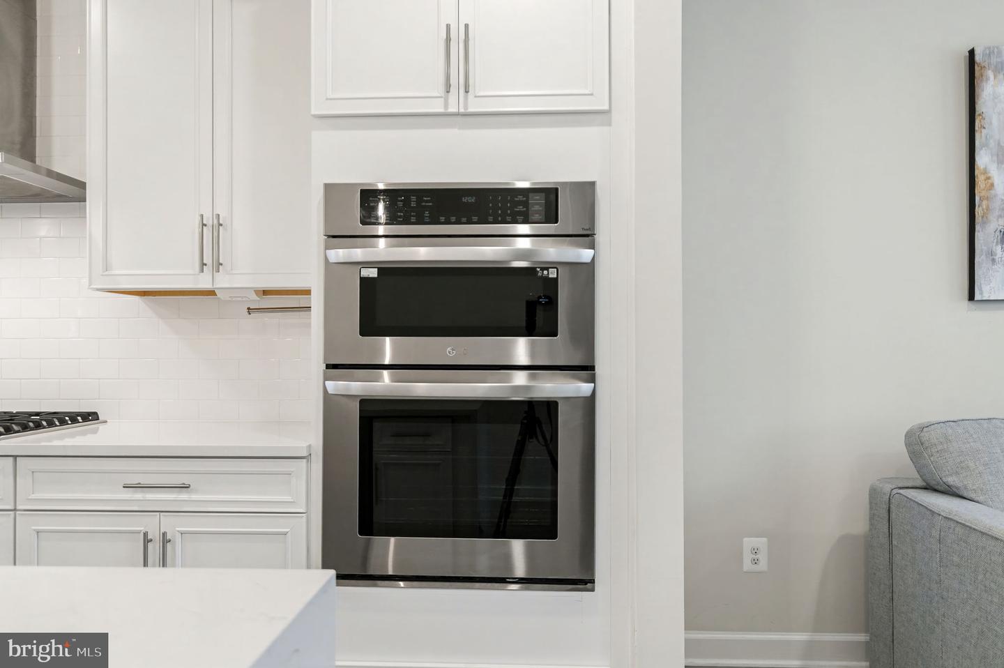 10689 FAIRGROUNDS DR, FAIRFAX, Virginia 22030, 3 Bedrooms Bedrooms, ,2 BathroomsBathrooms,Residential,For sale,10689 FAIRGROUNDS DR,VAFC2007600 MLS # VAFC2007600 10689 FAIRGROUNDS DR, FAIRFAX, Virginia 22030, 3 Bedrooms Bedrooms, ,2 BathroomsBathrooms,Residential,For sale,10689 FAIRGROUNDS DR,VAFC2007600 MLS # VAFC2007600