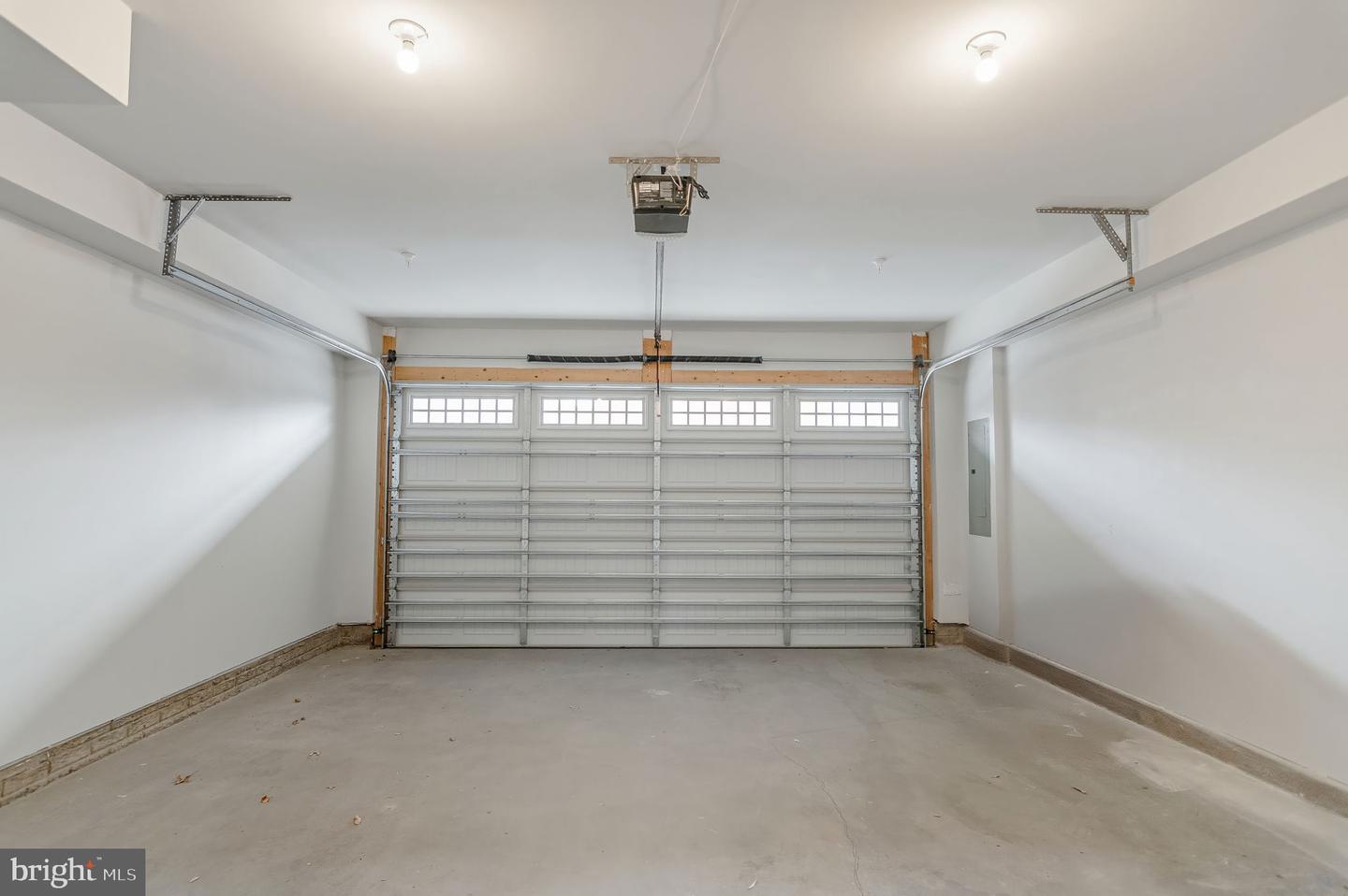 10689 FAIRGROUNDS DR, FAIRFAX, Virginia 22030, 3 Bedrooms Bedrooms, ,2 BathroomsBathrooms,Residential,For sale,10689 FAIRGROUNDS DR,VAFC2007600 MLS # VAFC2007600 10689 FAIRGROUNDS DR, FAIRFAX, Virginia 22030, 3 Bedrooms Bedrooms, ,2 BathroomsBathrooms,Residential,For sale,10689 FAIRGROUNDS DR,VAFC2007600 MLS # VAFC2007600