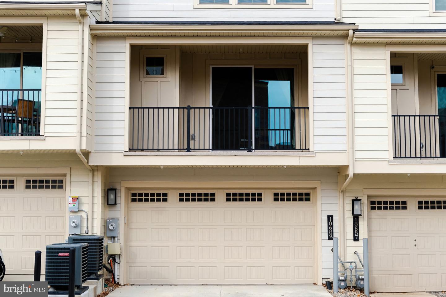 10689 FAIRGROUNDS DR, FAIRFAX, Virginia 22030, 3 Bedrooms Bedrooms, ,2 BathroomsBathrooms,Residential,For sale,10689 FAIRGROUNDS DR,VAFC2007600 MLS # VAFC2007600 10689 FAIRGROUNDS DR, FAIRFAX, Virginia 22030, 3 Bedrooms Bedrooms, ,2 BathroomsBathrooms,Residential,For sale,10689 FAIRGROUNDS DR,VAFC2007600 MLS # VAFC2007600