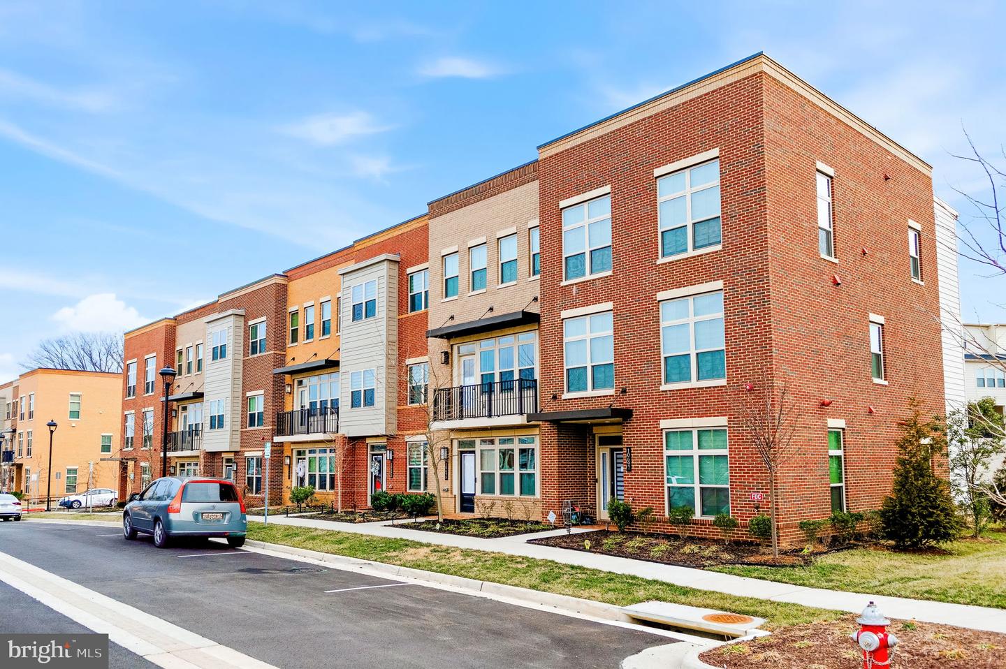 10689 FAIRGROUNDS DR, FAIRFAX, Virginia 22030, 3 Bedrooms Bedrooms, ,2 BathroomsBathrooms,Residential,For sale,10689 FAIRGROUNDS DR,VAFC2007600 MLS # VAFC2007600 10689 FAIRGROUNDS DR, FAIRFAX, Virginia 22030, 3 Bedrooms Bedrooms, ,2 BathroomsBathrooms,Residential,For sale,10689 FAIRGROUNDS DR,VAFC2007600 MLS # VAFC2007600