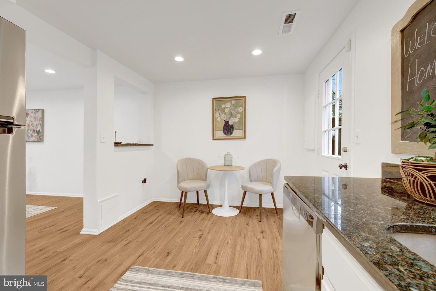 37 ALDEN CT, STERLING, Virginia 20165, 2 Bedrooms Bedrooms, ,1 BathroomBathrooms,Residential,For sale,37 ALDEN CT,VALO2113264 MLS # VALO2113264