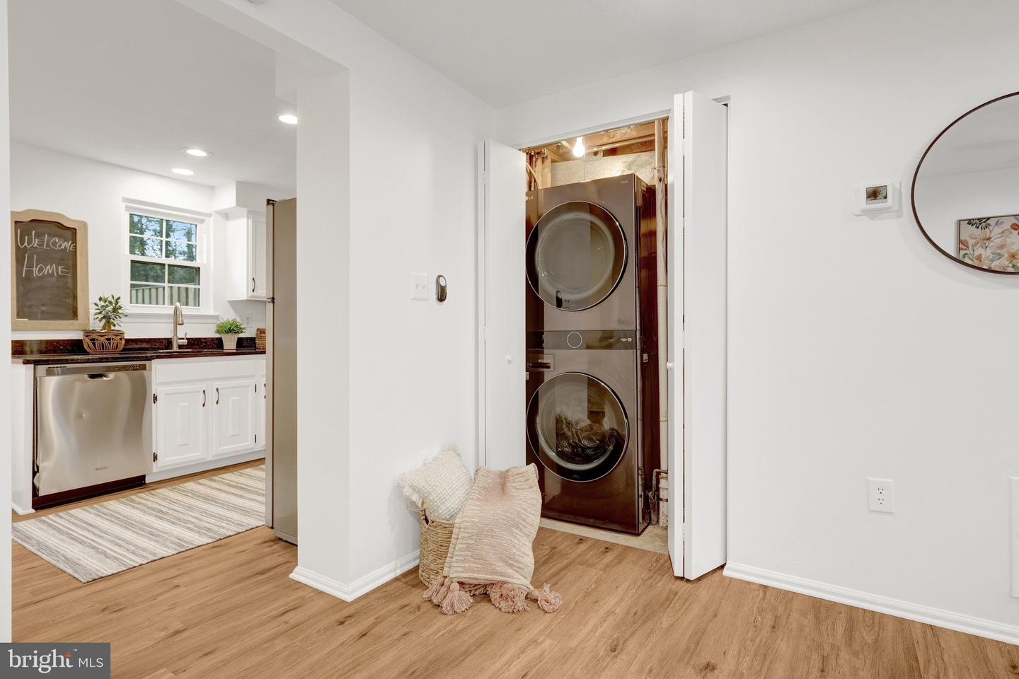 37 ALDEN CT, STERLING, Virginia 20165, 2 Bedrooms Bedrooms, ,1 BathroomBathrooms,Residential,For sale,37 ALDEN CT,VALO2113264 MLS # VALO2113264