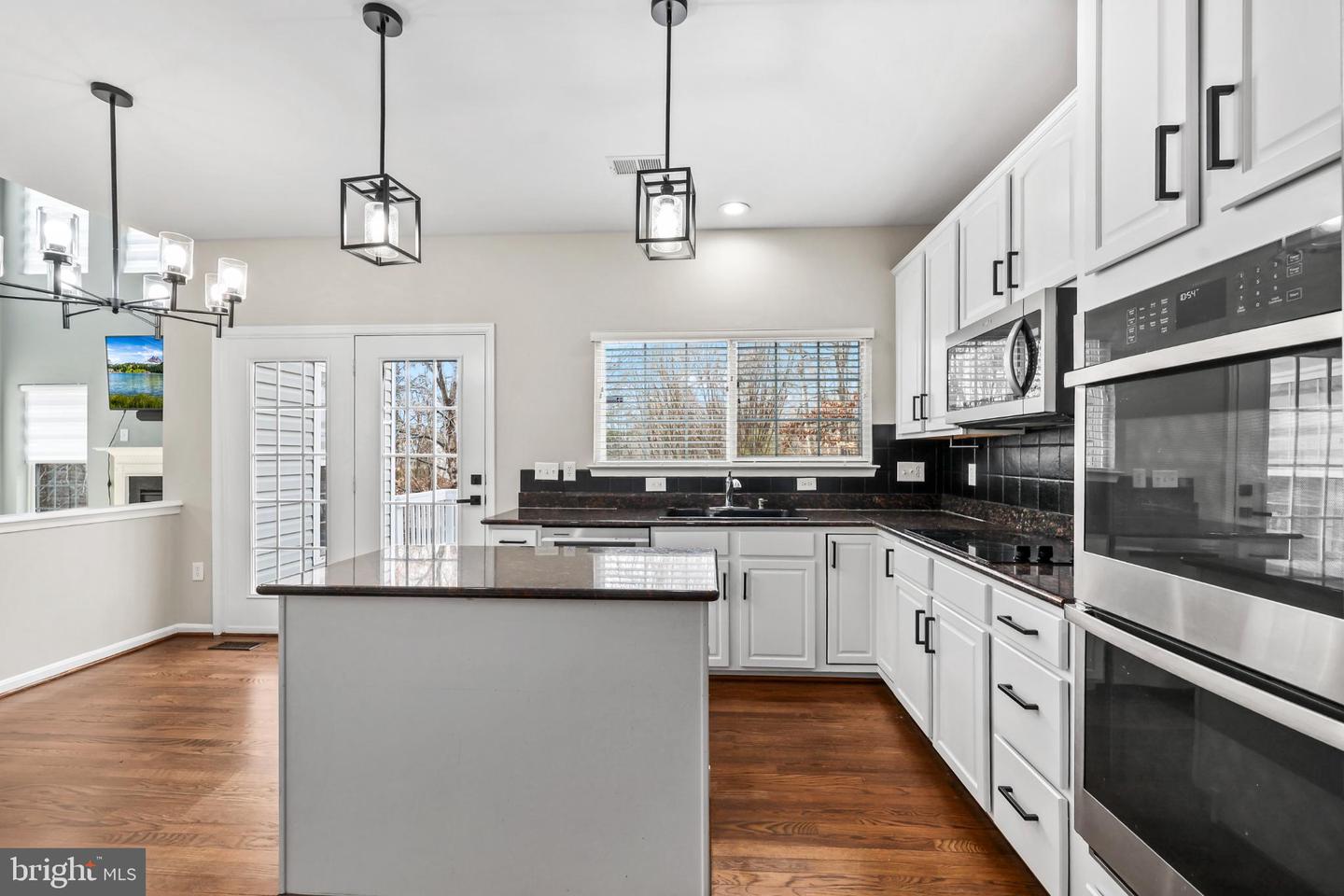 15750 CHIMNEY ROCK TER, WOODBRIDGE, Virginia 22193, 5 Bedrooms Bedrooms, 16 Rooms Rooms,3 BathroomsBathrooms,Residential,For sale,15750 CHIMNEY ROCK TER,VAPW2109972 MLS # VAPW2109972