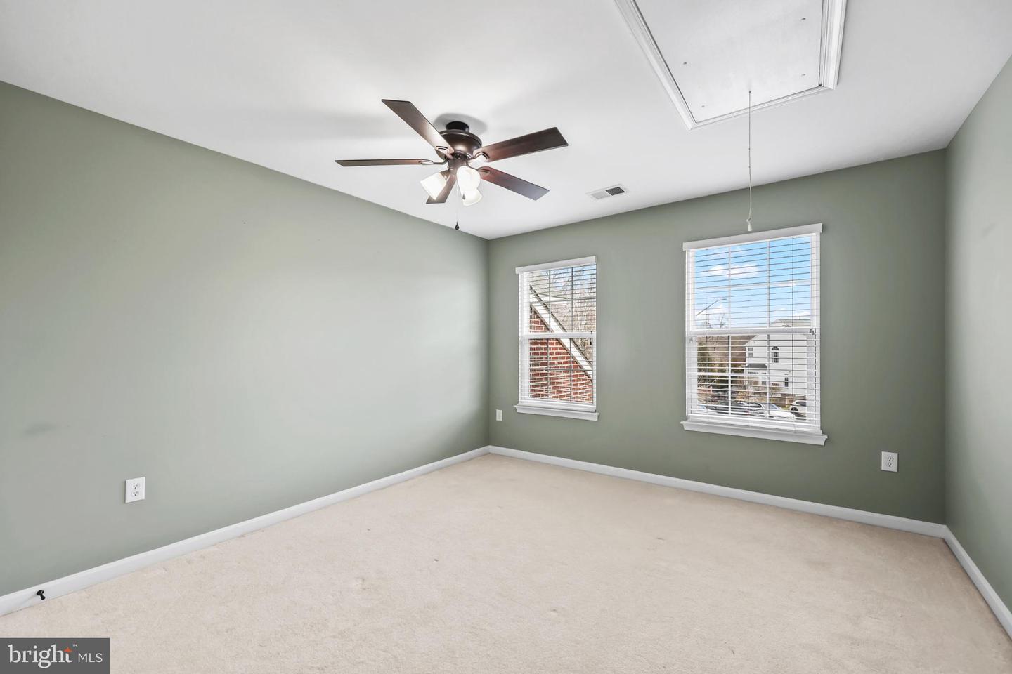 15750 CHIMNEY ROCK TER, WOODBRIDGE, Virginia 22193, 5 Bedrooms Bedrooms, 16 Rooms Rooms,3 BathroomsBathrooms,Residential,For sale,15750 CHIMNEY ROCK TER,VAPW2109972 MLS # VAPW2109972