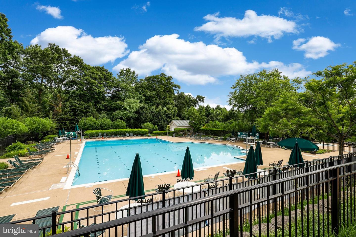 15750 CHIMNEY ROCK TER, WOODBRIDGE, Virginia 22193, 5 Bedrooms Bedrooms, 16 Rooms Rooms,3 BathroomsBathrooms,Residential,For sale,15750 CHIMNEY ROCK TER,VAPW2109972 MLS # VAPW2109972