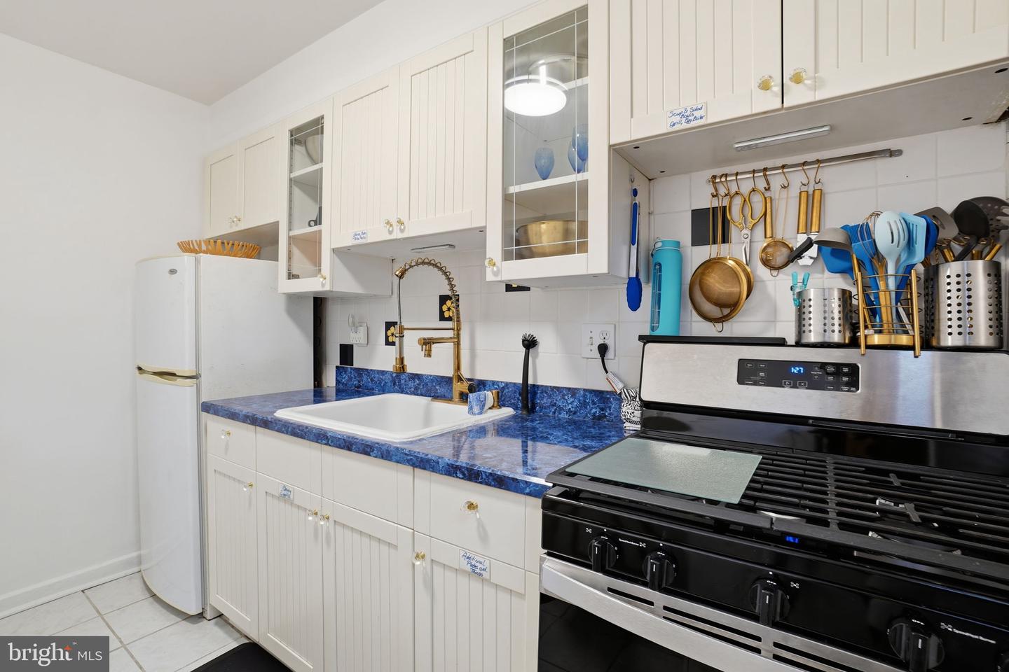 6610 10TH ST #A2, ALEXANDRIA, Virginia 22307, 2 Bedrooms Bedrooms, ,1 BathroomBathrooms,Residential,For sale,6610 10TH ST #A2,VAFX2284310 MLS # VAFX2284310
