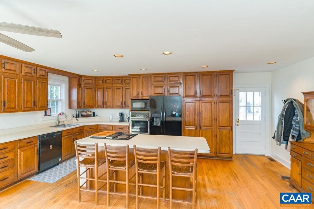 1512 RUGBY AVE, CHARLOTTESVILLE, Virginia 22903, 4 Bedrooms Bedrooms, ,2 BathroomsBathrooms,Residential,For sale,1512 RUGBY AVE,672195 MLS # 672195 1512 RUGBY AVE, CHARLOTTESVILLE, Virginia 22903, 4 Bedrooms Bedrooms, ,2 BathroomsBathrooms,Residential,For sale,1512 RUGBY AVE,672195 MLS # 672195