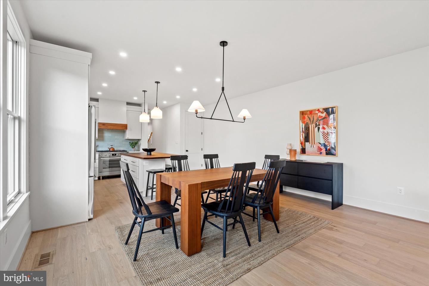 405 E NELSON AVE, ALEXANDRIA, Virginia 22301, 4 Bedrooms Bedrooms, ,3 BathroomsBathrooms,Residential,For sale,405 E NELSON AVE,VAAX2052894 MLS # VAAX2052894