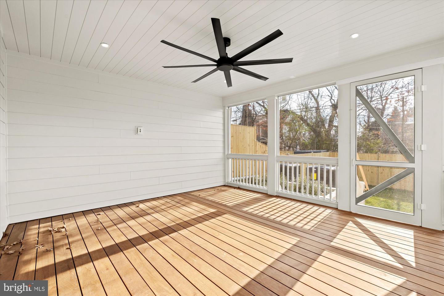 405 E NELSON AVE, ALEXANDRIA, Virginia 22301, 4 Bedrooms Bedrooms, ,3 BathroomsBathrooms,Residential,For sale,405 E NELSON AVE,VAAX2052894 MLS # VAAX2052894