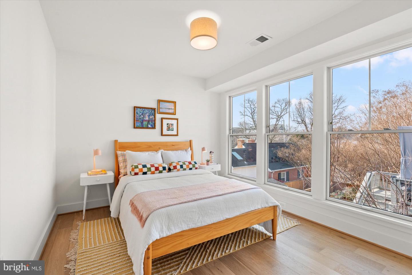 405 E NELSON AVE, ALEXANDRIA, Virginia 22301, 4 Bedrooms Bedrooms, ,3 BathroomsBathrooms,Residential,For sale,405 E NELSON AVE,VAAX2052894 MLS # VAAX2052894