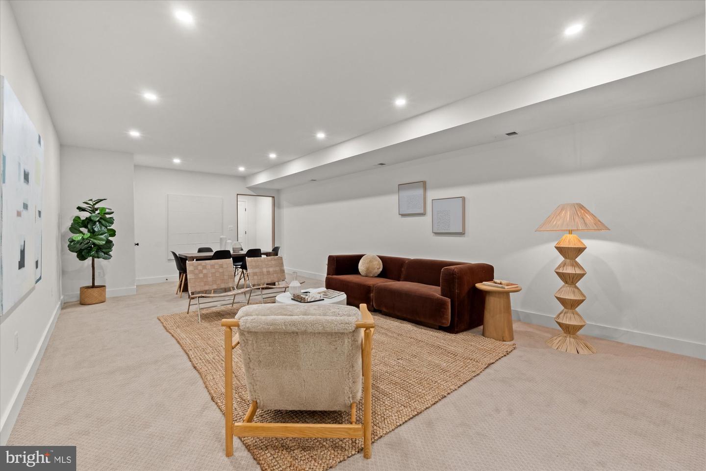 405 E NELSON AVE, ALEXANDRIA, Virginia 22301, 4 Bedrooms Bedrooms, ,3 BathroomsBathrooms,Residential,For sale,405 E NELSON AVE,VAAX2052894 MLS # VAAX2052894