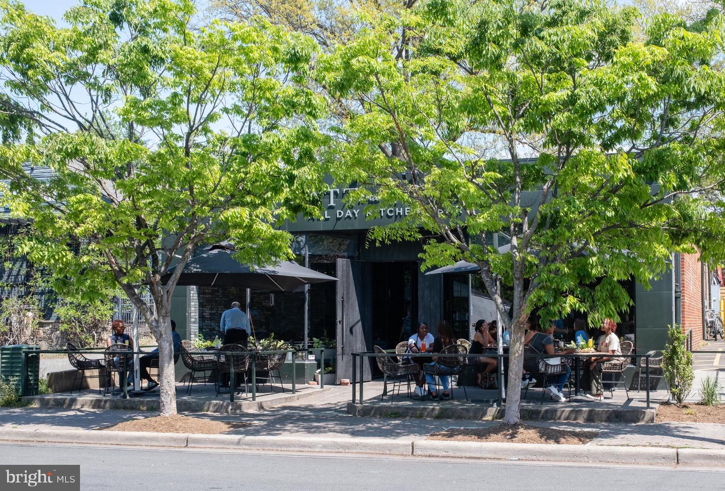 405 E NELSON AVE, ALEXANDRIA, Virginia 22301, 4 Bedrooms Bedrooms, ,3 BathroomsBathrooms,Residential,For sale,405 E NELSON AVE,VAAX2052894 MLS # VAAX2052894