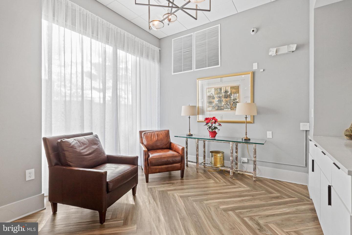 5300 HOLMES RUN PKWY #1413, ALEXANDRIA, Virginia 22304, 2 Bedrooms Bedrooms, ,1 BathroomBathrooms,Residential,For sale,5300 HOLMES RUN PKWY #1413,VAAX2052906 MLS # VAAX2052906 5300 HOLMES RUN PKWY #1413, ALEXANDRIA, Virginia 22304, 2 Bedrooms Bedrooms, ,1 BathroomBathrooms,Residential,For sale,5300 HOLMES RUN PKWY #1413,VAAX2052906 MLS # VAAX2052906