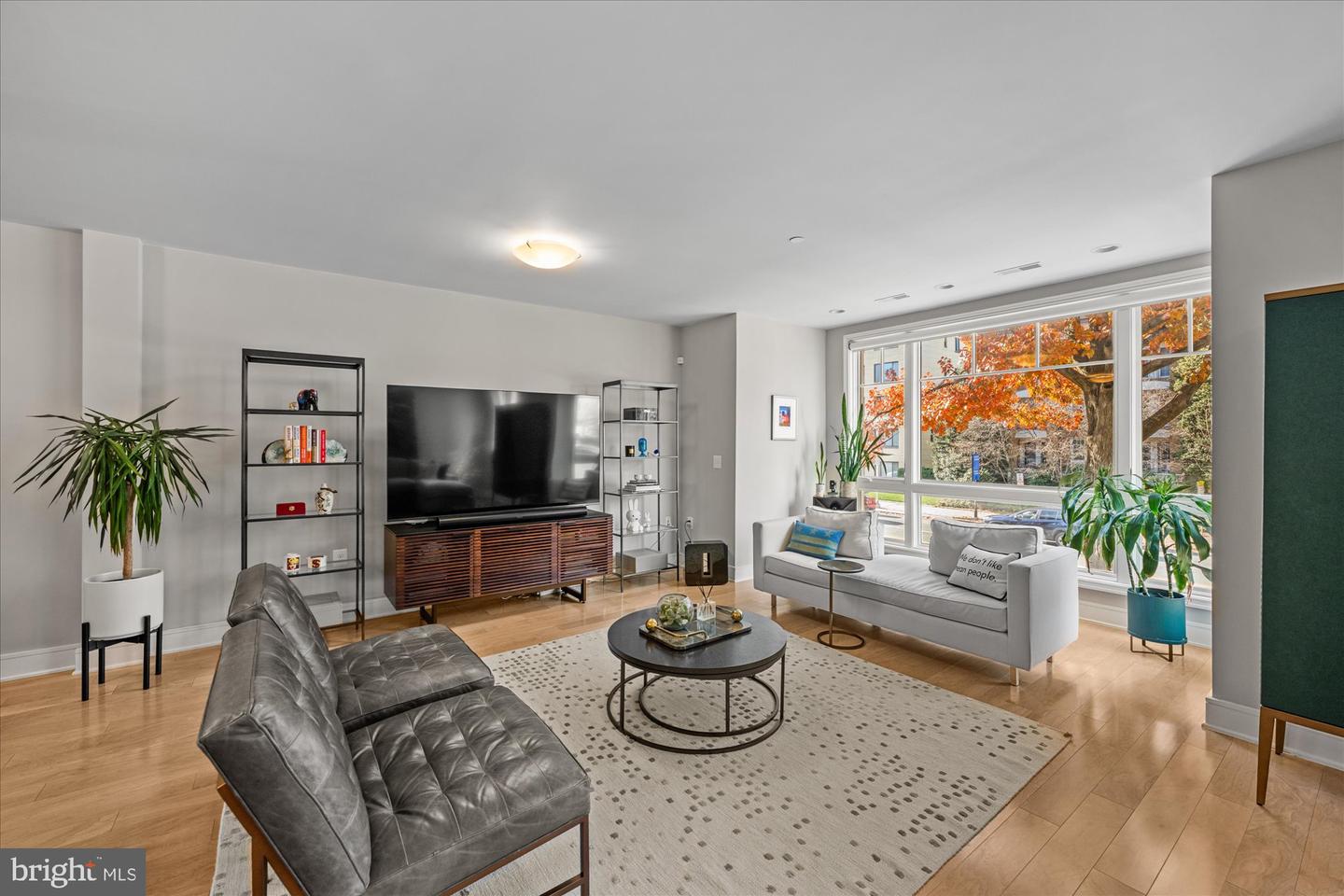 5105 CONNECTICUT AVE NW #3, WASHINGTON, District Of Columbia 20008, 2 Bedrooms Bedrooms, ,2 BathroomsBathrooms,Residential,For sale,5105 CONNECTICUT AVE NW #3,DCDC2240046 MLS # DCDC2240046