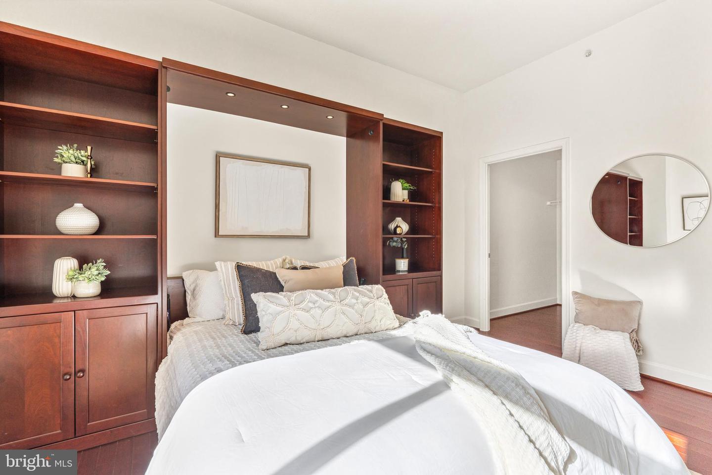 3650 S GLEBE RD #1050, ARLINGTON, Virginia 22202, 2 Bedrooms Bedrooms, ,2 BathroomsBathrooms,Residential,For sale,3650 S GLEBE RD #1050,VAAR2067390 MLS # VAAR2067390