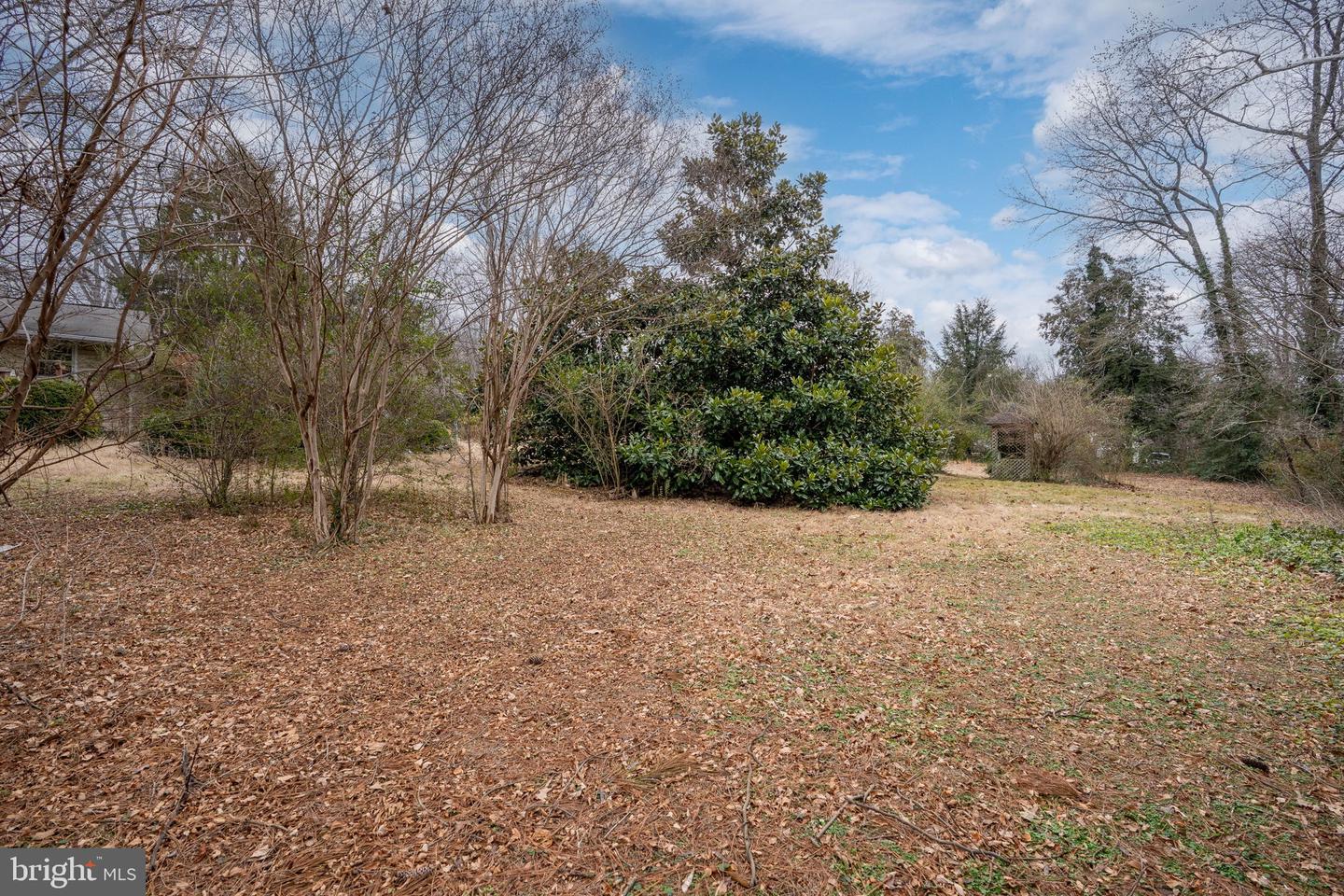 742 WHITE OAK RD, FREDERICKSBURG, Virginia 22405, 2 Bedrooms Bedrooms, ,1 BathroomBathrooms,Residential,For sale,742 WHITE OAK RD,VAST2045062 MLS # VAST2045062