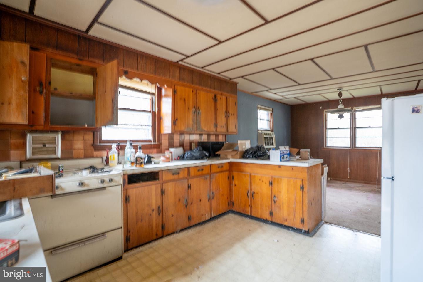 742 WHITE OAK RD, FREDERICKSBURG, Virginia 22405, 2 Bedrooms Bedrooms, ,1 BathroomBathrooms,Residential,For sale,742 WHITE OAK RD,VAST2045062 MLS # VAST2045062