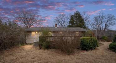 742 WHITE OAK RD, FREDERICKSBURG, Virginia 22405, 2 Bedrooms Bedrooms, ,1 BathroomBathrooms,Residential,For sale,742 WHITE OAK RD,VAST2045062 MLS # VAST2045062