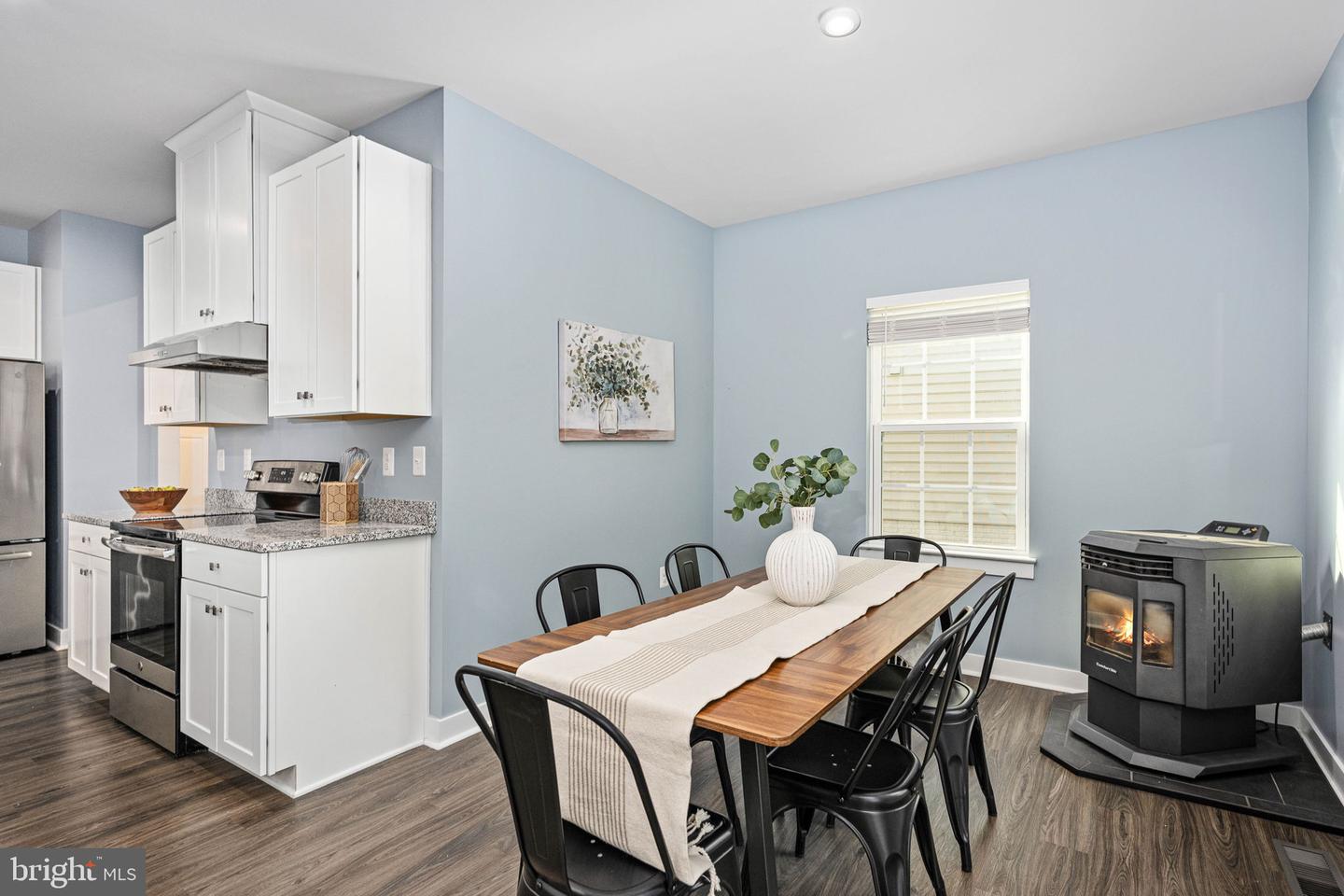 5222 WEEMS DR, KING GEORGE, Virginia 22485, 4 Bedrooms Bedrooms, ,2 BathroomsBathrooms,Residential,For sale,5222 WEEMS DR,VAKG2007474 MLS # VAKG2007474