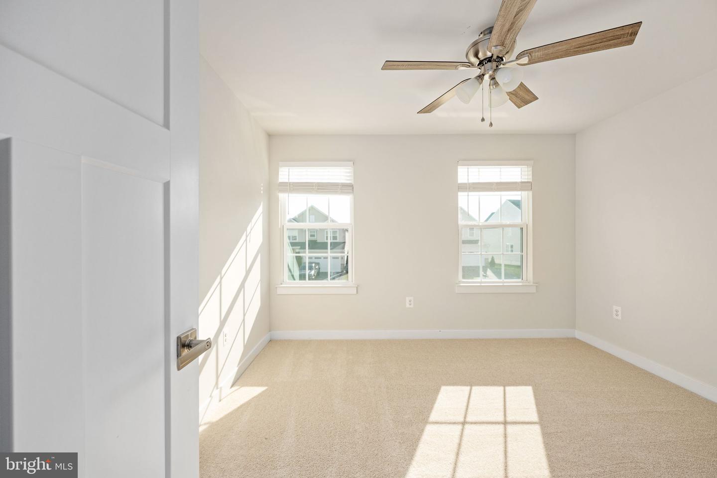 5222 WEEMS DR, KING GEORGE, Virginia 22485, 4 Bedrooms Bedrooms, ,2 BathroomsBathrooms,Residential,For sale,5222 WEEMS DR,VAKG2007474 MLS # VAKG2007474