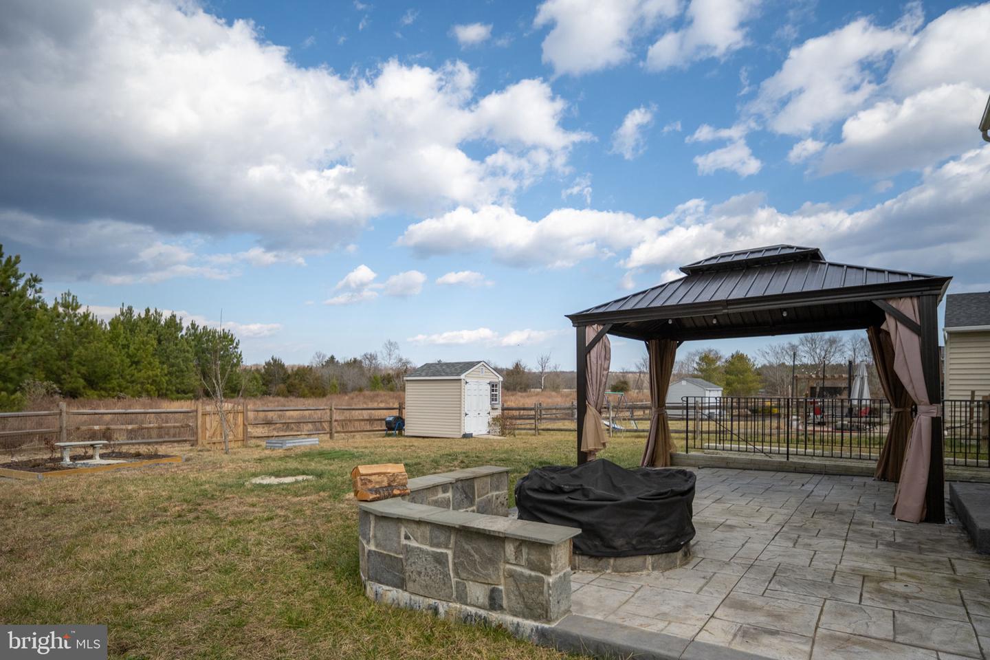 5222 WEEMS DR, KING GEORGE, Virginia 22485, 4 Bedrooms Bedrooms, ,2 BathroomsBathrooms,Residential,For sale,5222 WEEMS DR,VAKG2007474 MLS # VAKG2007474