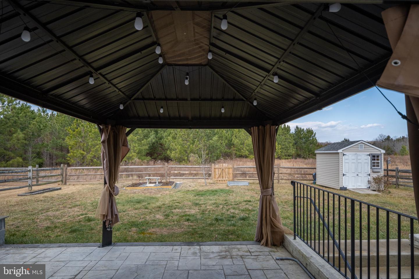 5222 WEEMS DR, KING GEORGE, Virginia 22485, 4 Bedrooms Bedrooms, ,2 BathroomsBathrooms,Residential,For sale,5222 WEEMS DR,VAKG2007474 MLS # VAKG2007474