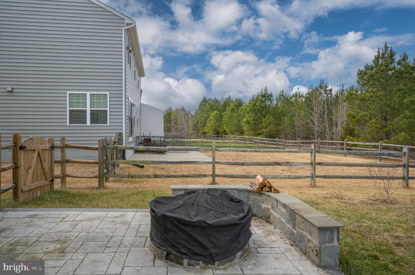 5222 WEEMS DR, KING GEORGE, Virginia 22485, 4 Bedrooms Bedrooms, ,2 BathroomsBathrooms,Residential,For sale,5222 WEEMS DR,VAKG2007474 MLS # VAKG2007474