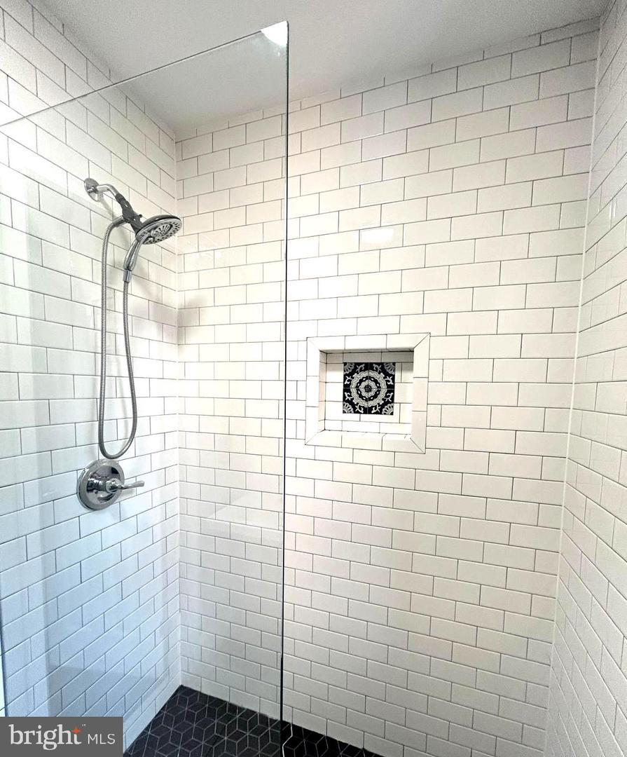 5 RHODE ISLAND AVE NW #202, WASHINGTON, District Of Columbia 20001, 2 Bedrooms Bedrooms, ,1 BathroomBathrooms,Residential,For sale,5 RHODE ISLAND AVE NW #202,DCDC2240240 MLS # DCDC2240240