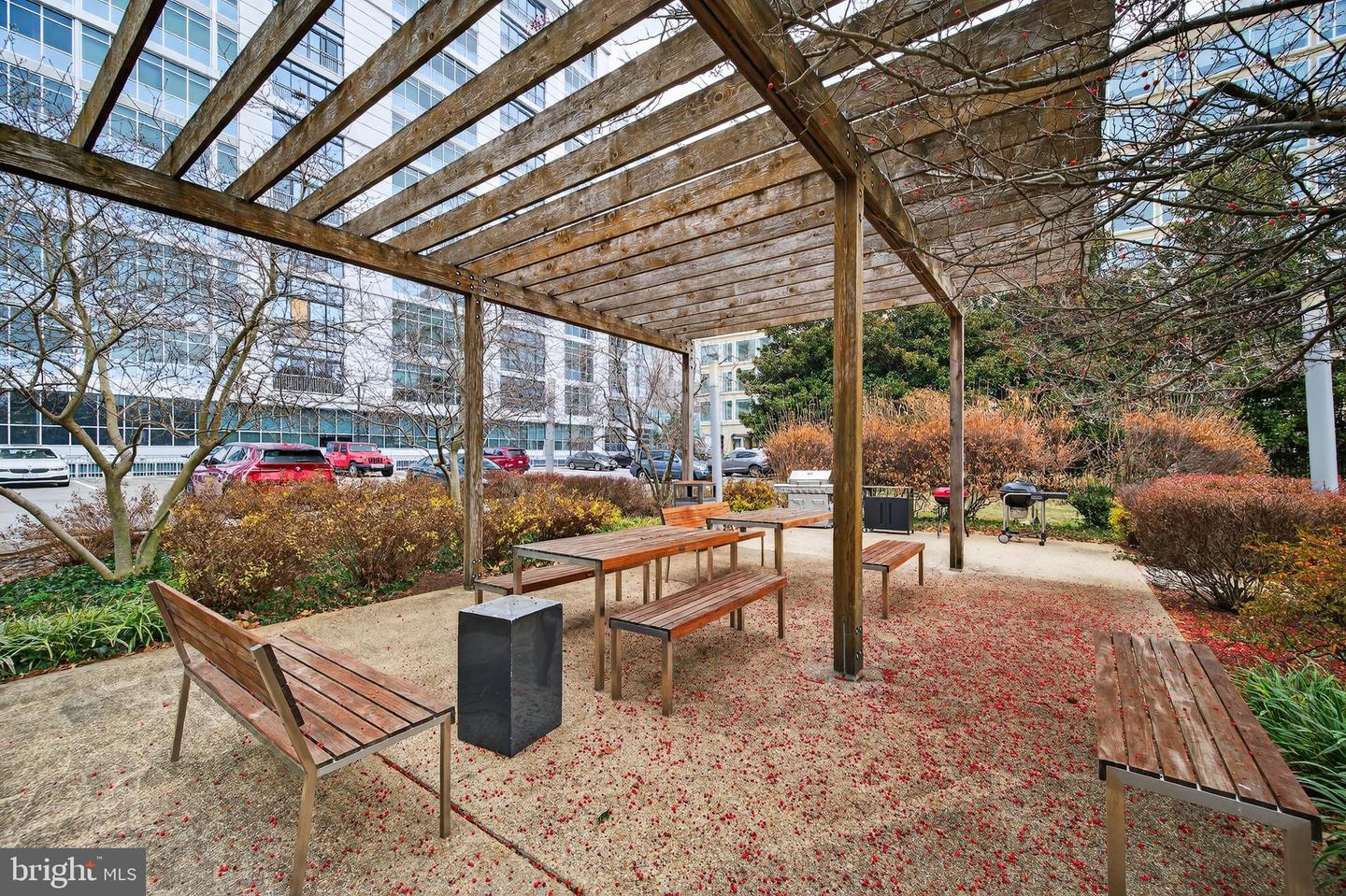 1101 3RD ST SW #503, WASHINGTON, District Of Columbia 20024, 1 Bedroom Bedrooms, ,1 BathroomBathrooms,Residential,For sale,1101 3RD ST SW #503,DCDC2240244 MLS # DCDC2240244