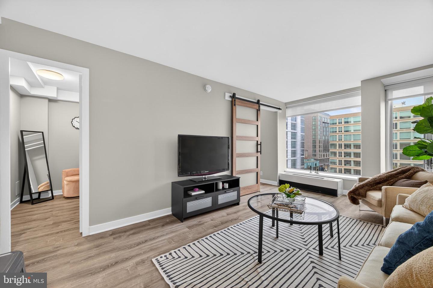 1101 3RD ST SW #503, WASHINGTON, District Of Columbia 20024, 1 Bedroom Bedrooms, ,1 BathroomBathrooms,Residential,For sale,1101 3RD ST SW #503,DCDC2240244 MLS # DCDC2240244