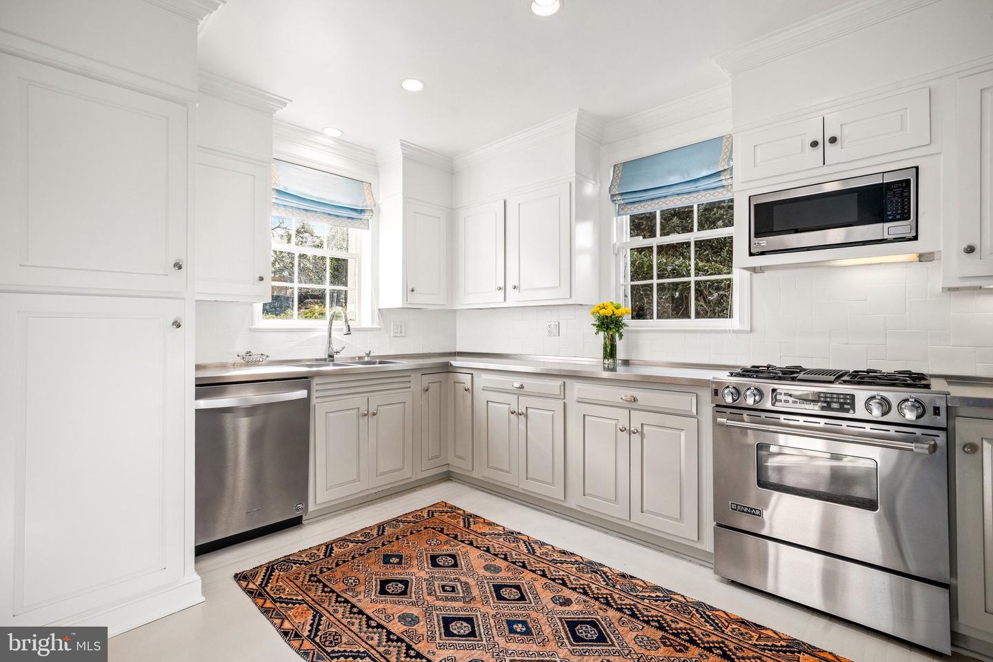 5047 GLENBROOK TER NW, WASHINGTON, District Of Columbia 20016, 4 Bedrooms Bedrooms, ,3 BathroomsBathrooms,Residential,For sale,5047 GLENBROOK TER NW,DCDC2240292 MLS # DCDC2240292