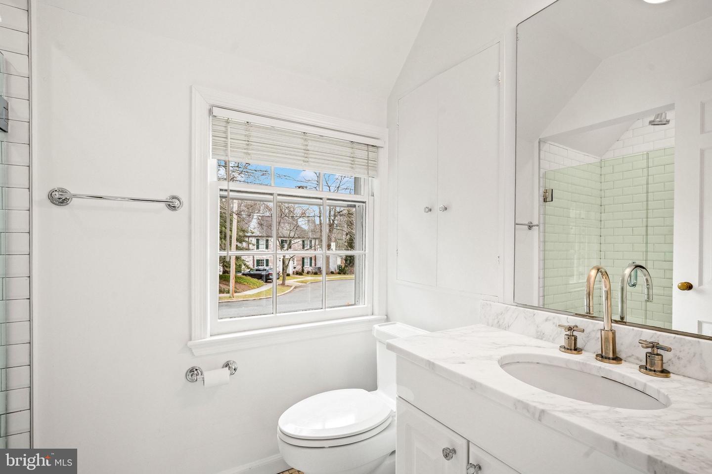 5047 GLENBROOK TER NW, WASHINGTON, District Of Columbia 20016, 4 Bedrooms Bedrooms, ,3 BathroomsBathrooms,Residential,For sale,5047 GLENBROOK TER NW,DCDC2240292 MLS # DCDC2240292