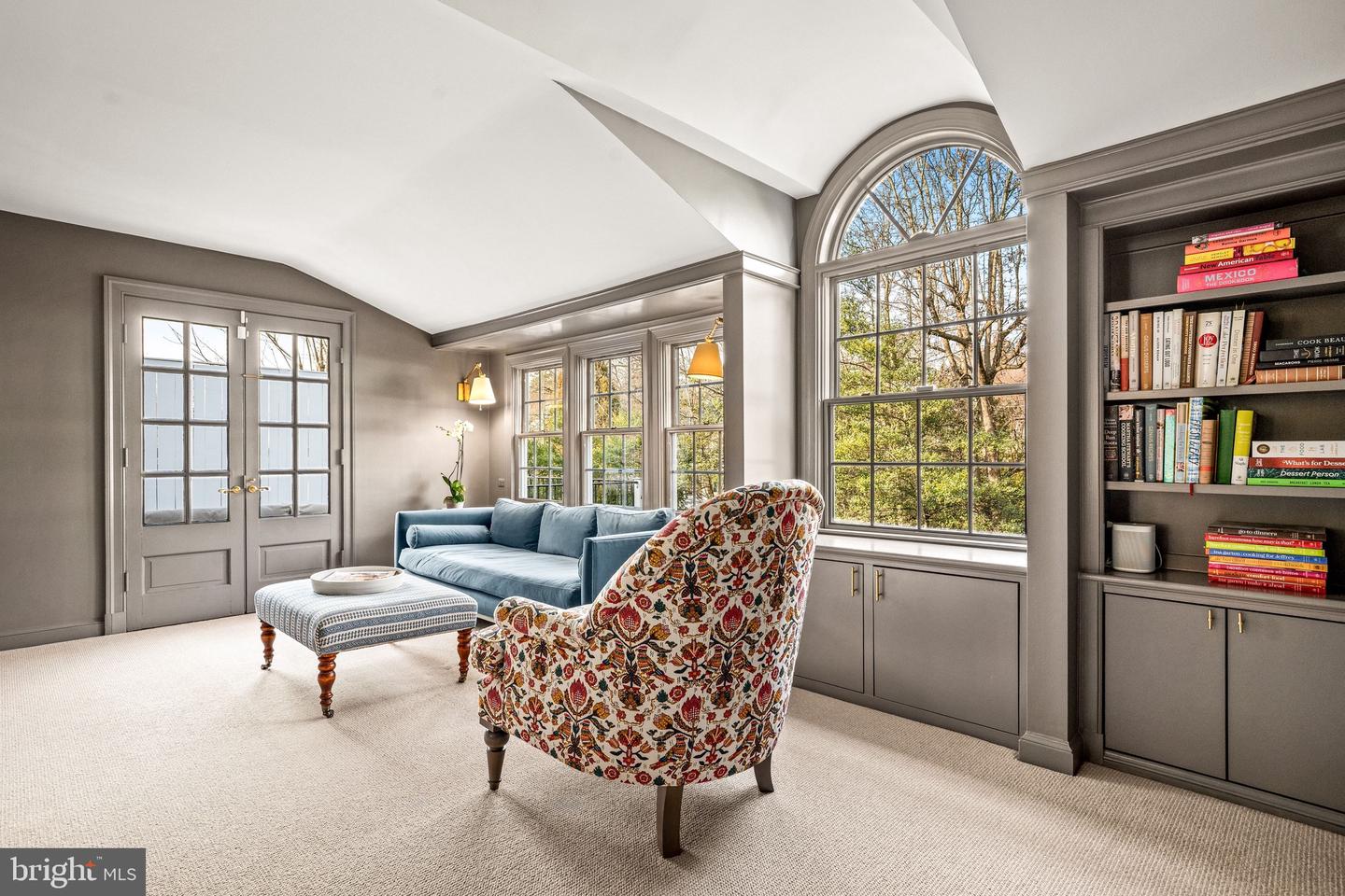 5047 GLENBROOK TER NW, WASHINGTON, District Of Columbia 20016, 4 Bedrooms Bedrooms, ,3 BathroomsBathrooms,Residential,For sale,5047 GLENBROOK TER NW,DCDC2240292 MLS # DCDC2240292