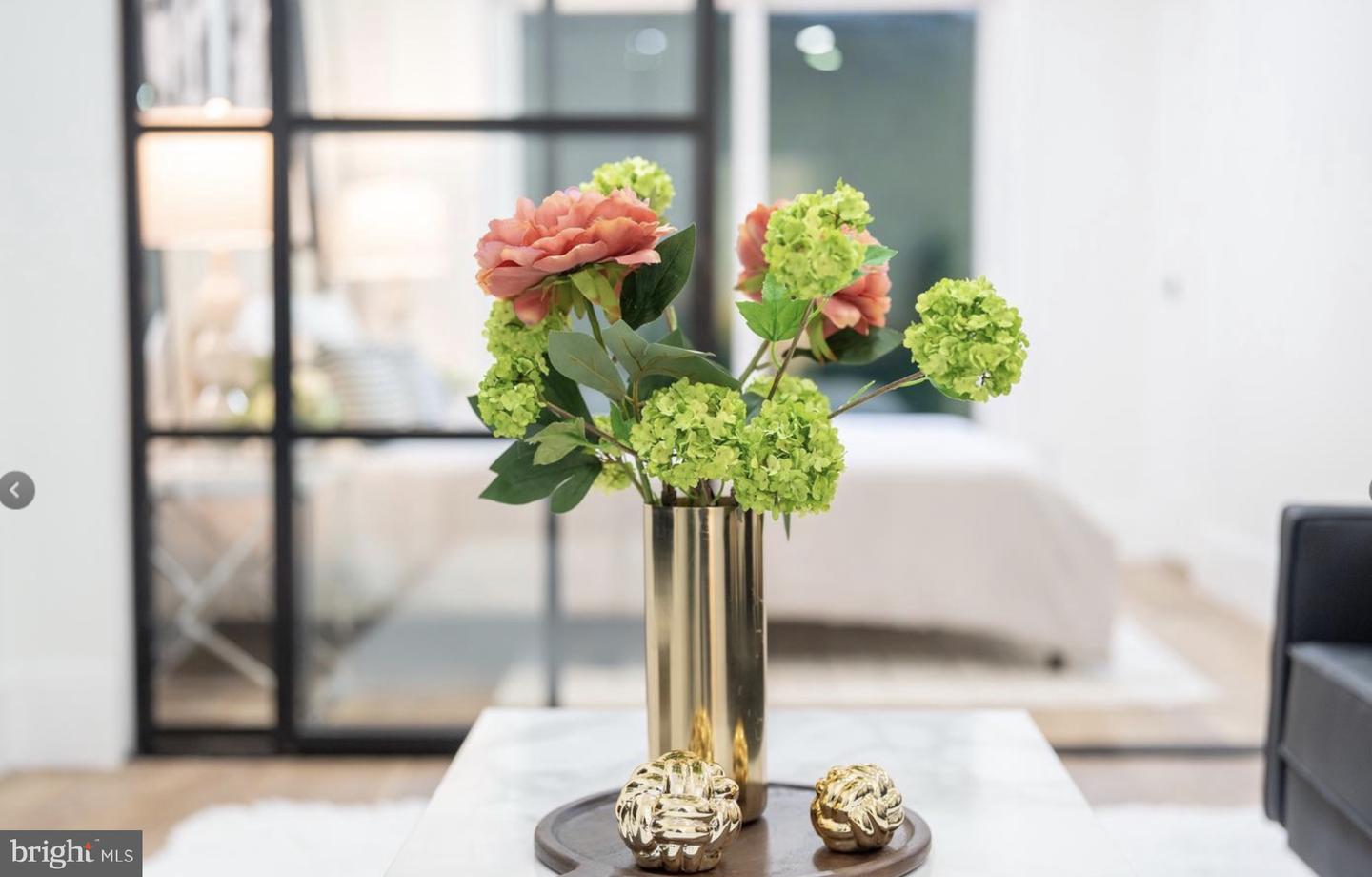 2517 ONTARIO RD NW #2, WASHINGTON, District Of Columbia 20009, 2 Bedrooms Bedrooms, ,1 BathroomBathrooms,Residential,For sale,2517 ONTARIO RD NW #2,DCDC2240336 MLS # DCDC2240336 2517 ONTARIO RD NW #2, WASHINGTON, District Of Columbia 20009, 2 Bedrooms Bedrooms, ,1 BathroomBathrooms,Residential,For sale,2517 ONTARIO RD NW #2,DCDC2240336 MLS # DCDC2240336