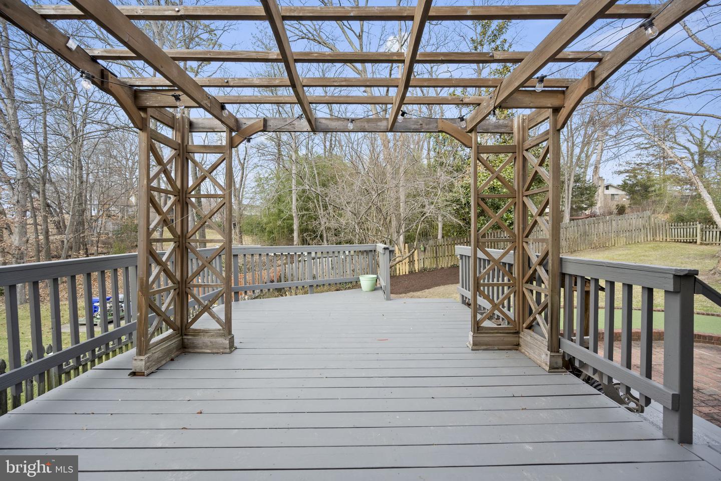 8104 VIOLA ST, SPRINGFIELD, Virginia 22152, 4 Bedrooms Bedrooms, ,3 BathroomsBathrooms,Residential,For sale,8104 VIOLA ST,VAFX2284756 MLS # VAFX2284756