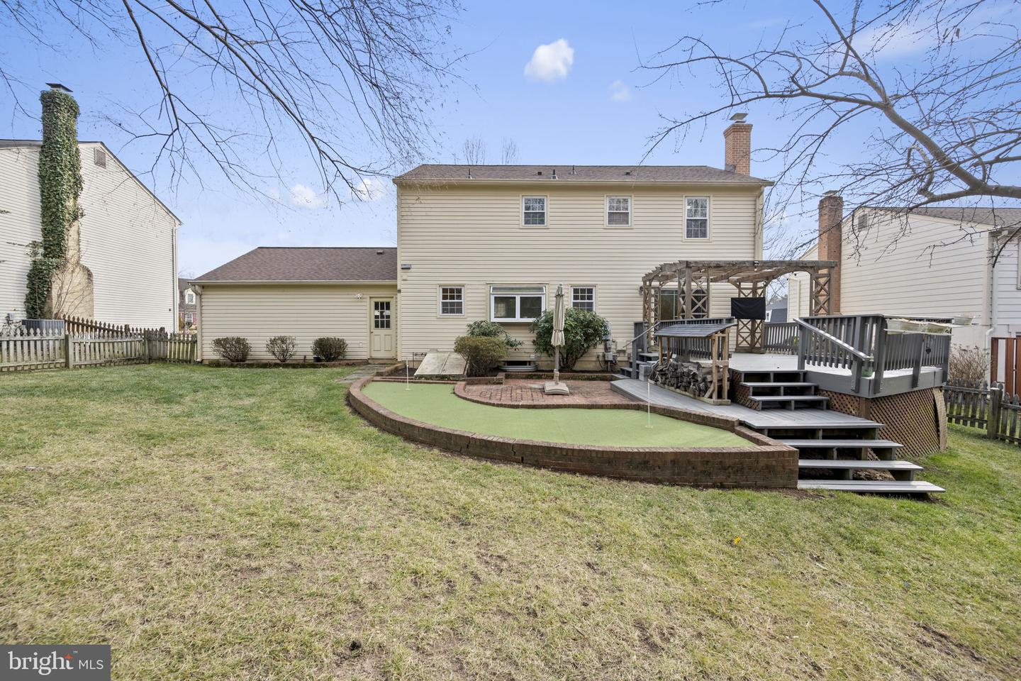 8104 VIOLA ST, SPRINGFIELD, Virginia 22152, 4 Bedrooms Bedrooms, ,3 BathroomsBathrooms,Residential,For sale,8104 VIOLA ST,VAFX2284756 MLS # VAFX2284756