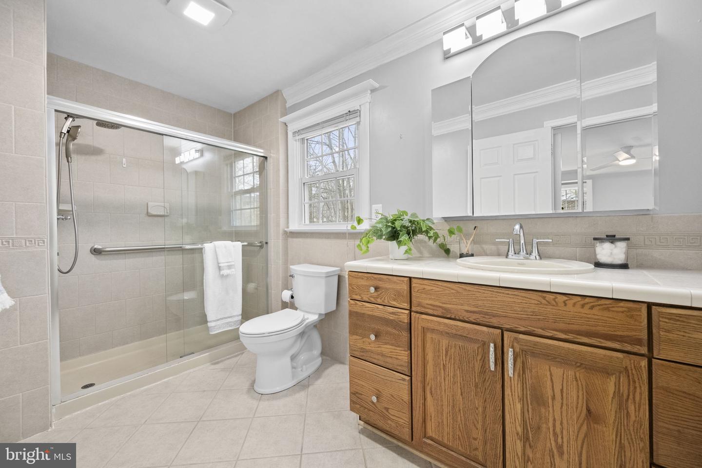 8104 VIOLA ST, SPRINGFIELD, Virginia 22152, 4 Bedrooms Bedrooms, ,3 BathroomsBathrooms,Residential,For sale,8104 VIOLA ST,VAFX2284756 MLS # VAFX2284756